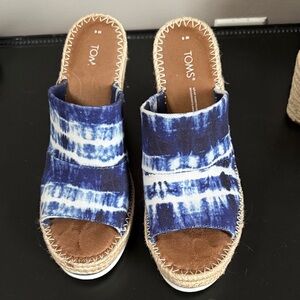 Toms Blue and White Tie-Dye Espadrille Slide Mules